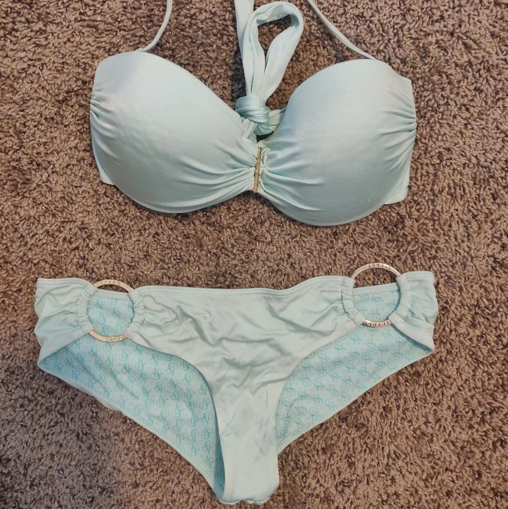Bikini bundle - Picture 2 of 6